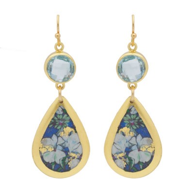 Lilies White Small Teardrop Earrings