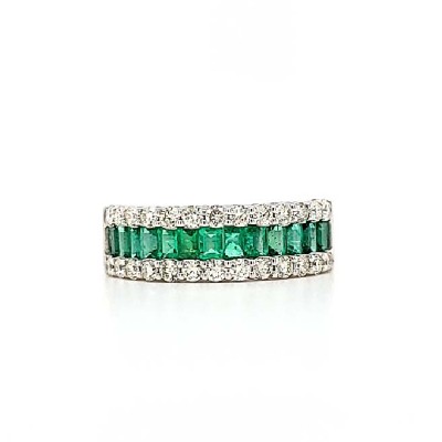 Lady'S White Polished 14 Karat Fashion Ring Size 7.75 With 13=0.88Tw Baguette Emeralds And 0.67Tw Round Diamonds