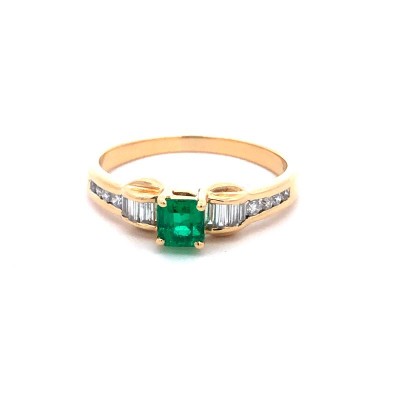 18KY Emerald & Diamond Ring