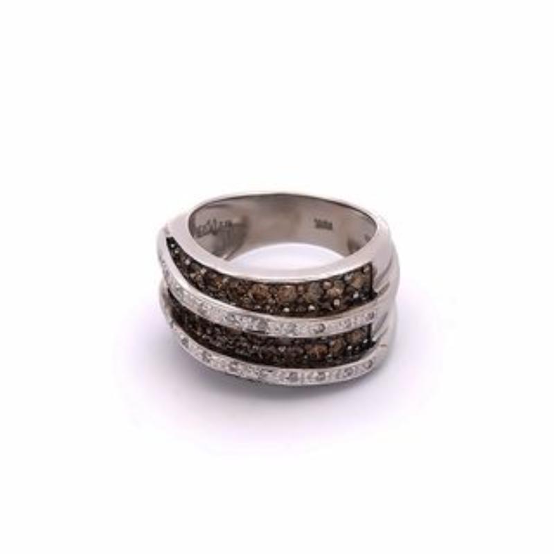 18K White Gold Contemporary Fashion Ring